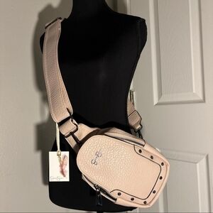 Jessica Simpson Textured Cream Crossbody Bag